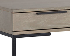 Daven Desk