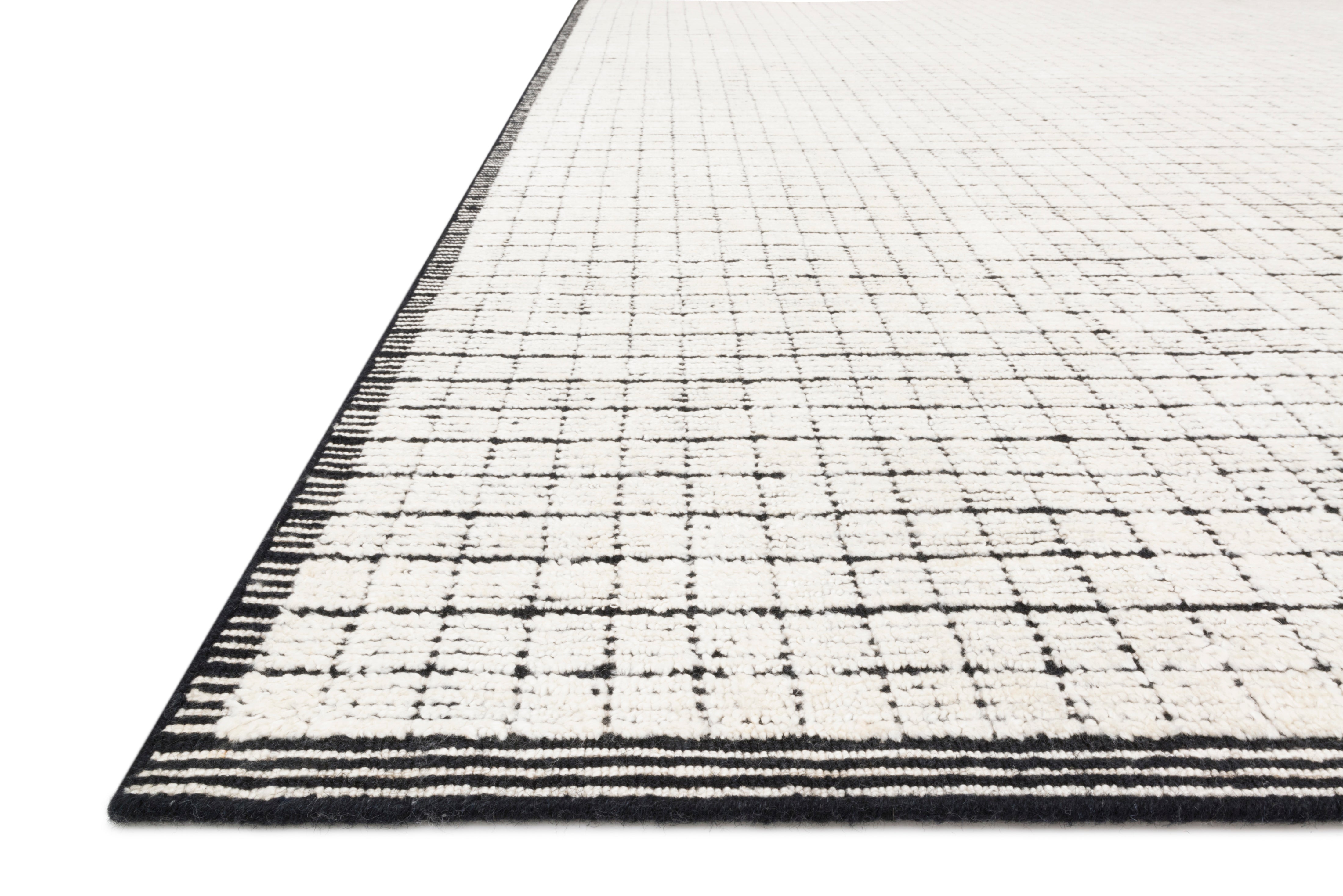 Beverly Ivory/Black Rug