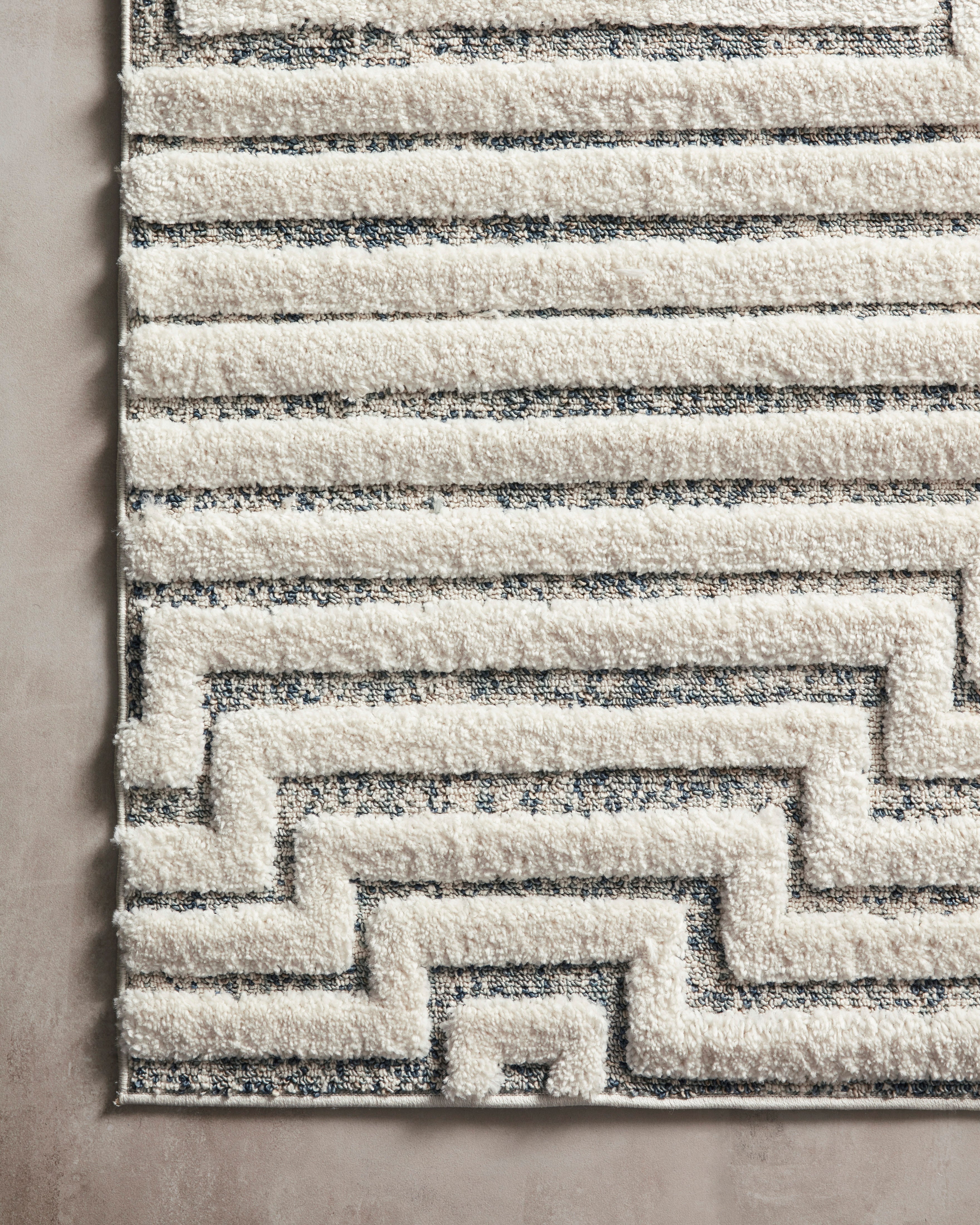 Hagen White/Sky Rug