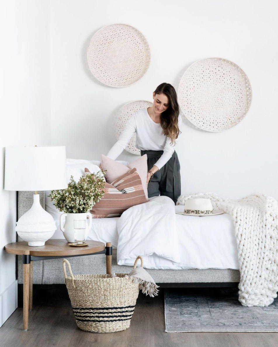 Isadora Table Lamp