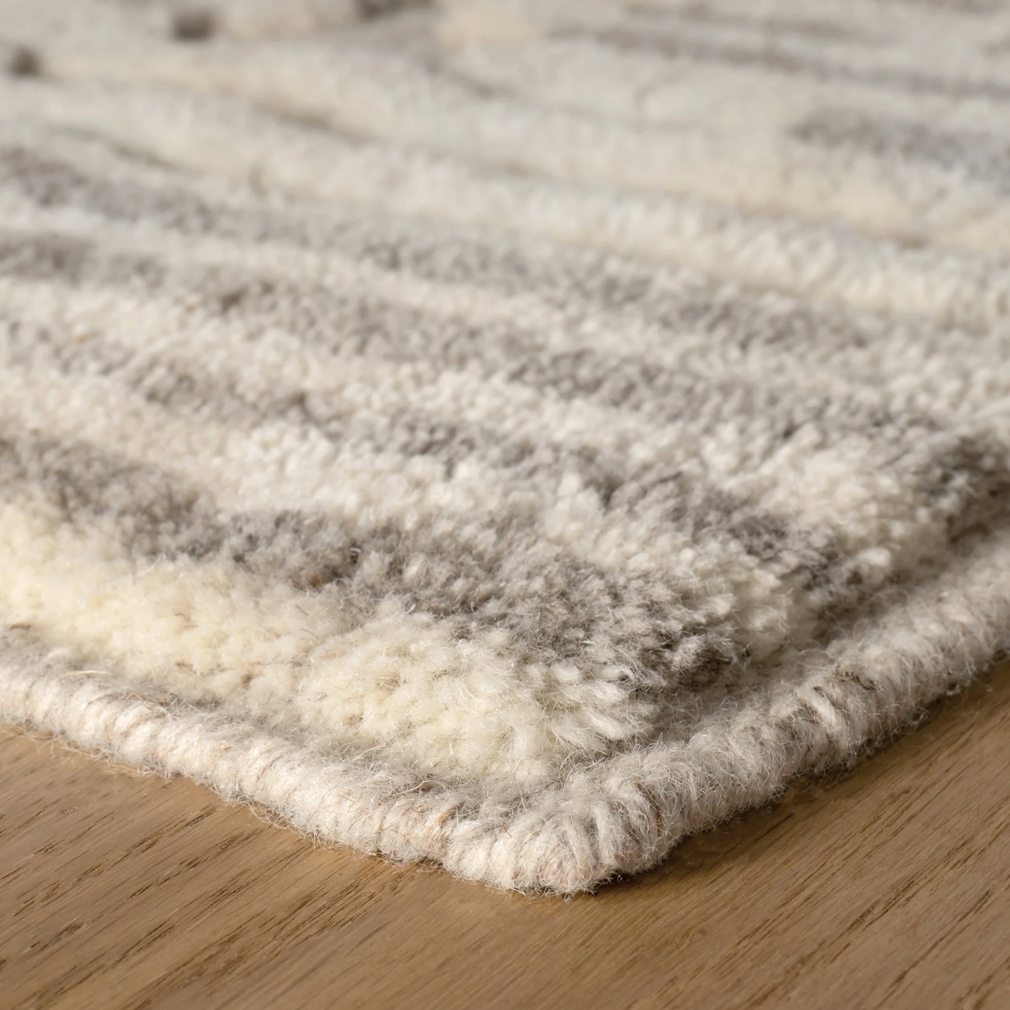 Hicks Hand Knotted Wool Rug | Natural