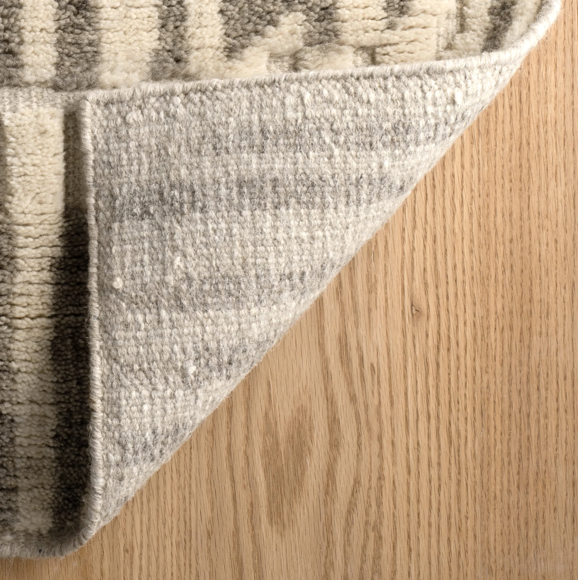 Hicks Hand Knotted Wool Rug | Natural