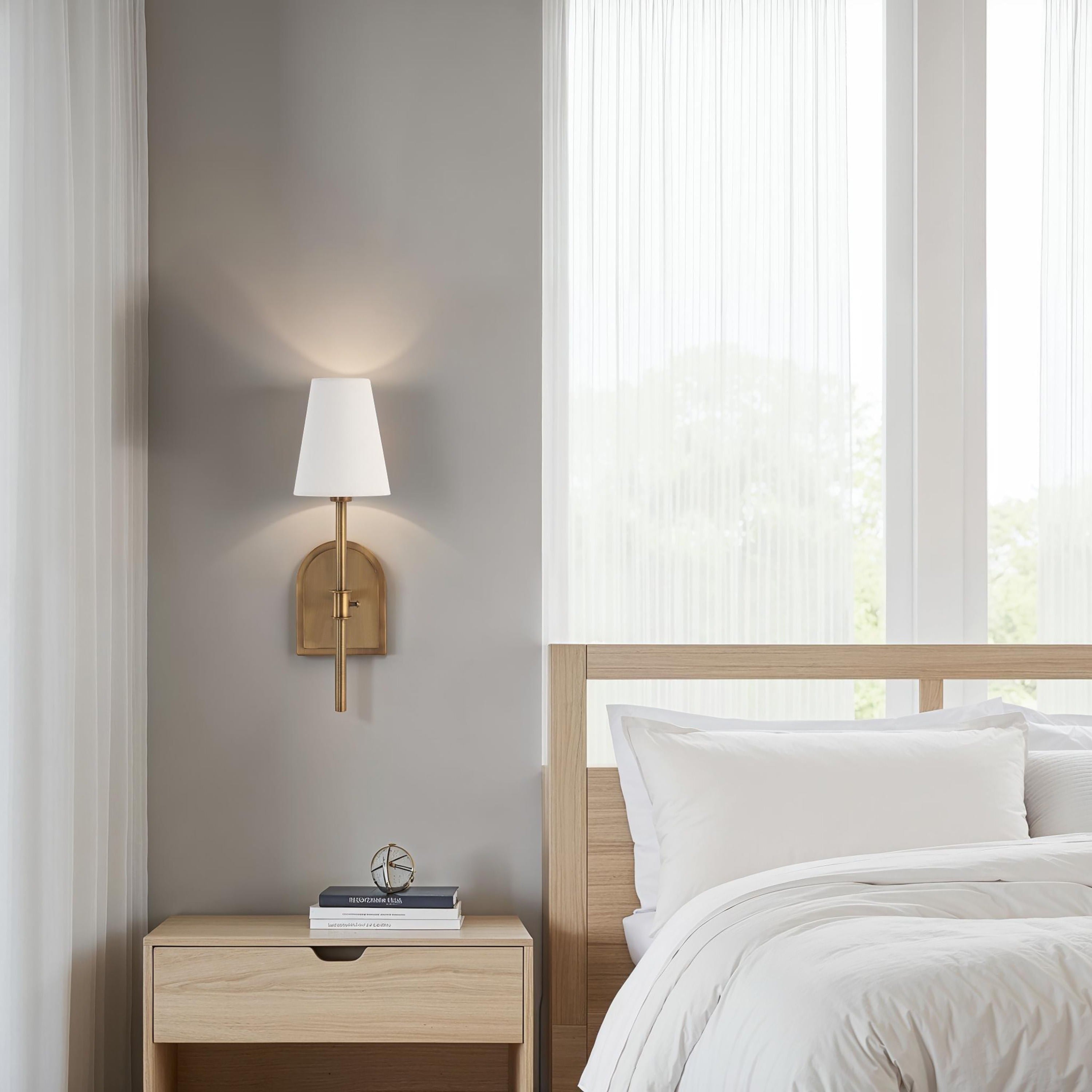 Blonay Sconce